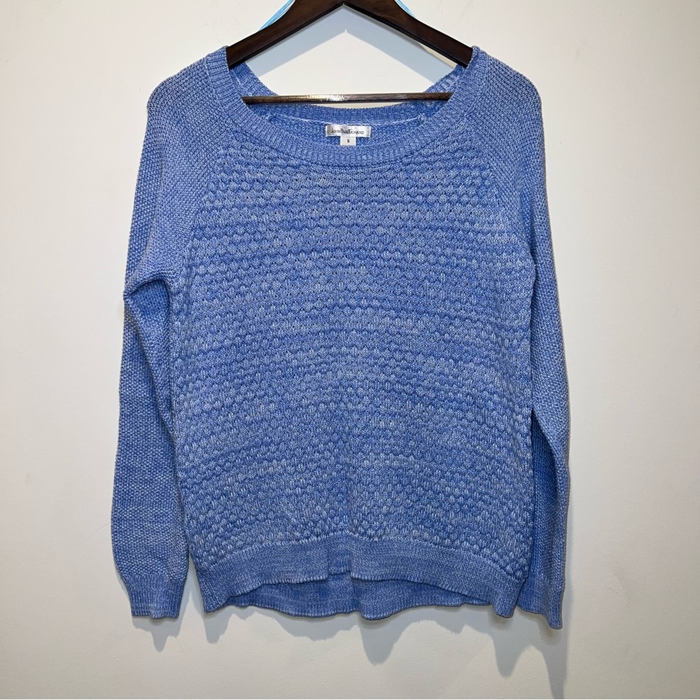 John Paul Richard Women’s Blue White Sweater Size Small EUC